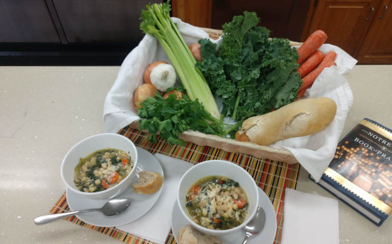 Cannellini and Kale Soup
